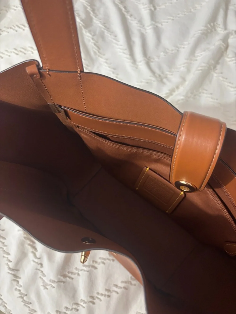 Coach Hadley Turnlock Tote cognac